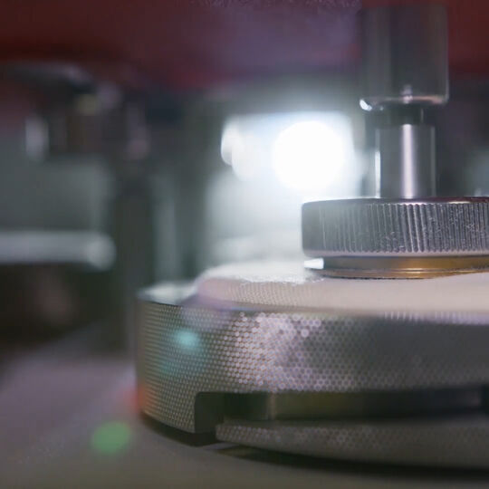 Skúška oderu textilného materiálu