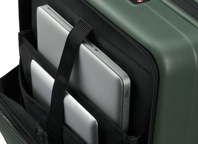 Ľahko prístupné predné vrecko