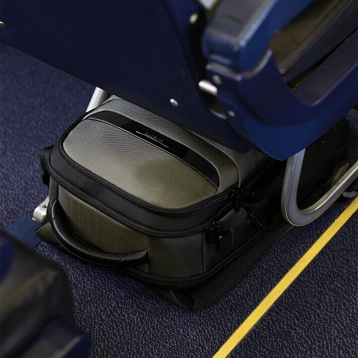 Príručné batohy pod sedadlo