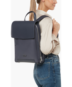 Zalia 3.0 Batoh so skladacou chlopňou 14.1" 37 x 28 x 9 cm | 1 kg