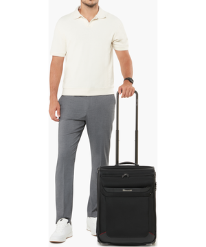 Pro-DLX 6 Upright (2 kolieska) rozšíriteľný 55cm 55 x 40 x 23/28 cm | 3 kg Pro-DLX 6 Upright (2 kolieska) rozšíriteľný 55cm 55 x 40 x 23/28 cm | 3 kg