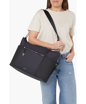 Move Journey Kabelka 14.1" 32 x 39 x 16.5 cm | 0.9 kg