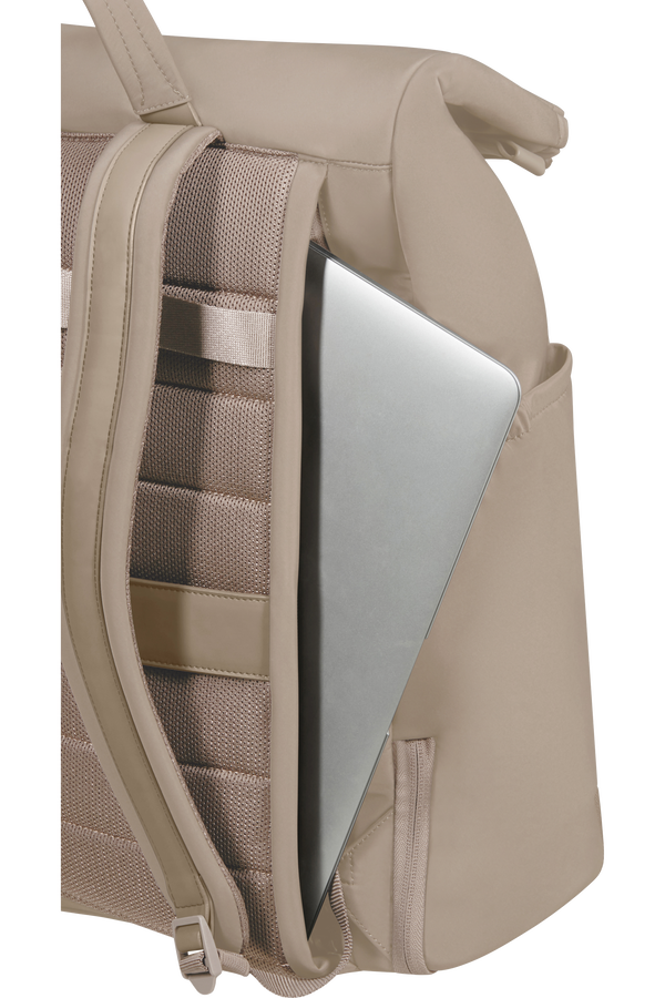 Essentis Batoh 15.6"