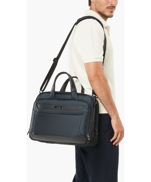 Pro-DLX 6 Aktovka 15.6" 30.5 x 42 x 15/21 cm | 1.4 kg Pro-DLX 6 Aktovka 15.6" 30.5 x 42 x 15/21 cm | 1.4 kg