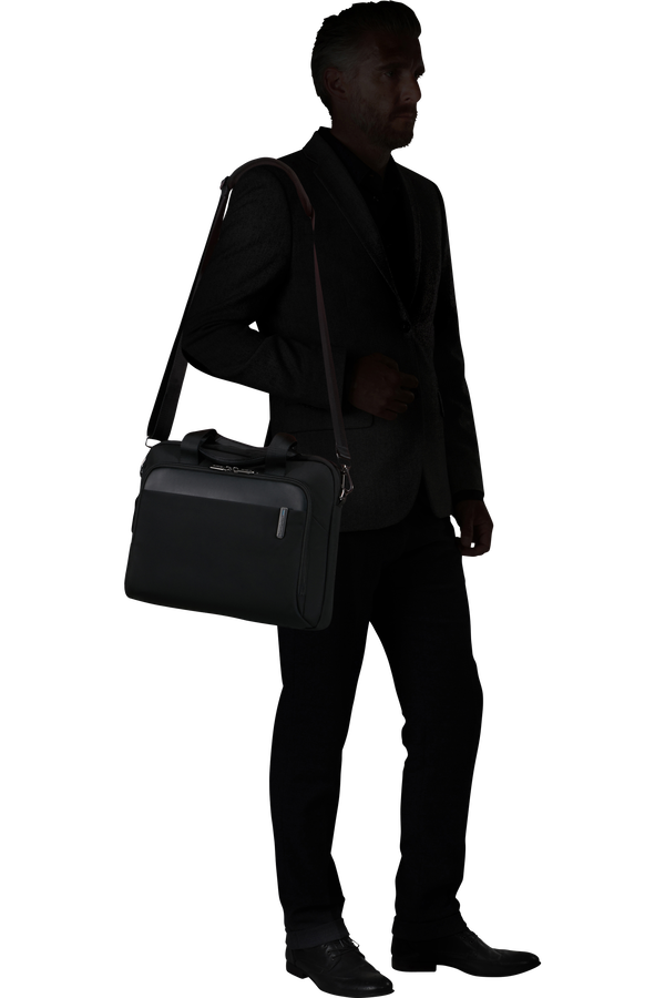 Samsonite Evosight Slim Bailhandle 15.6'  Černá