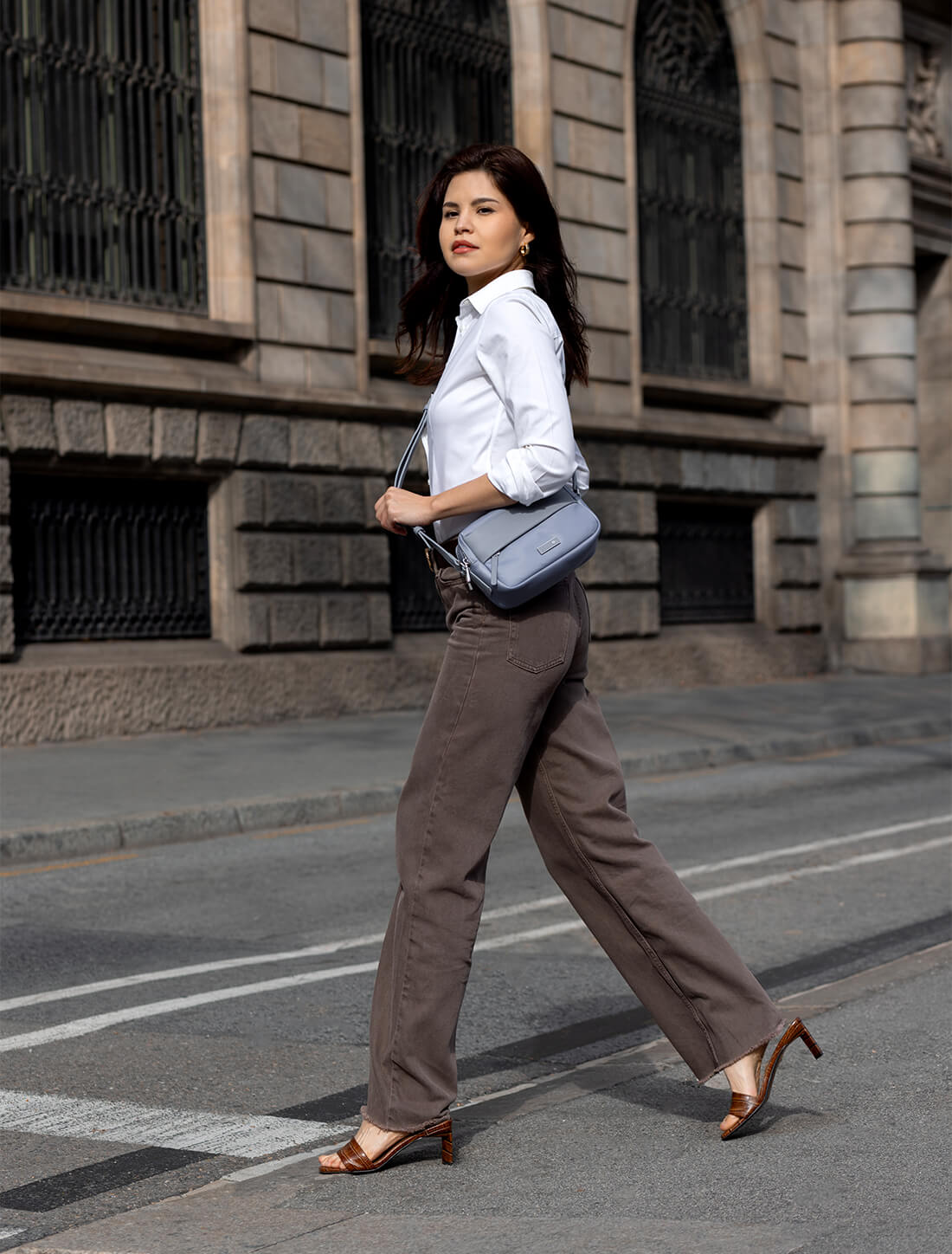 STYLISHLY ON THE MOVE