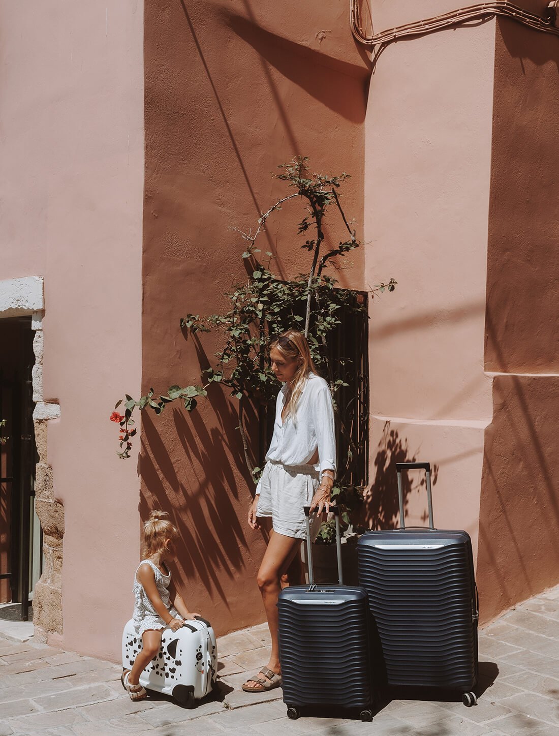 Blue waves & puppy spots